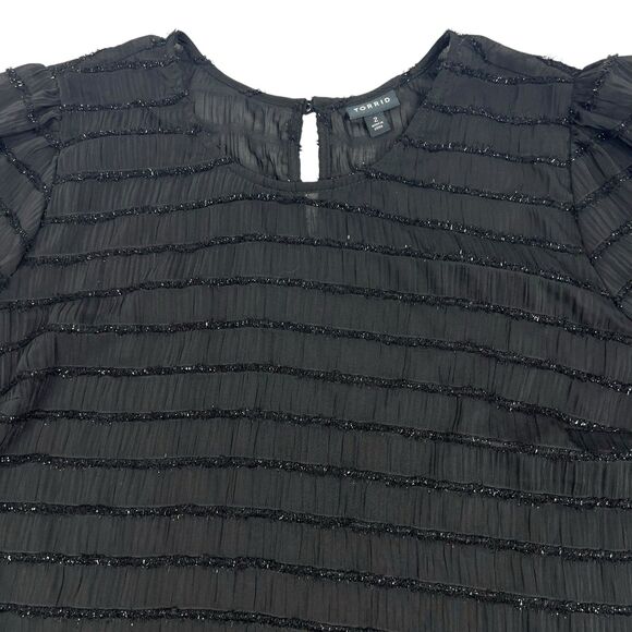 Torrid 2 Black Sheer Eyelash Stripe Short Sleeve Blouse Women’s 2X - Picture 3 of 10